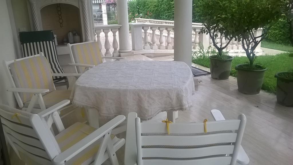 B&B Villa Adriano Cavaion Veronese Exterior foto